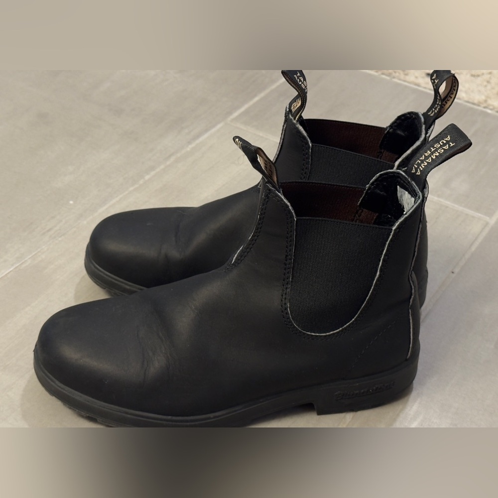 Blundstone Black Leather Chelsea Boots W9.5